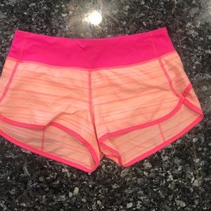 2.5 inch Lululemon athletic shorts